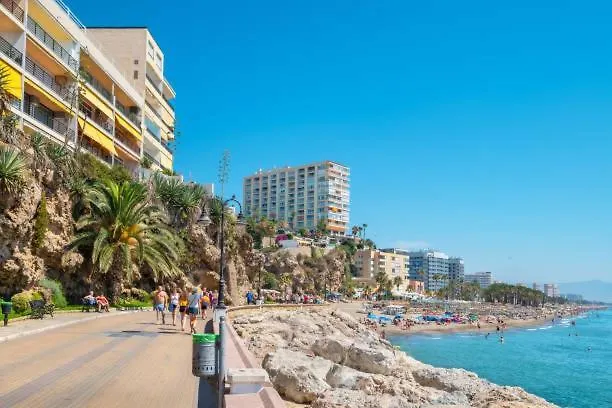 Apartamento Carole PLAYA Bajondillo Torremolinos Beach - PLAYA A 30 SEGUNDOS - Wifi - Parking - Terraza Appartamento